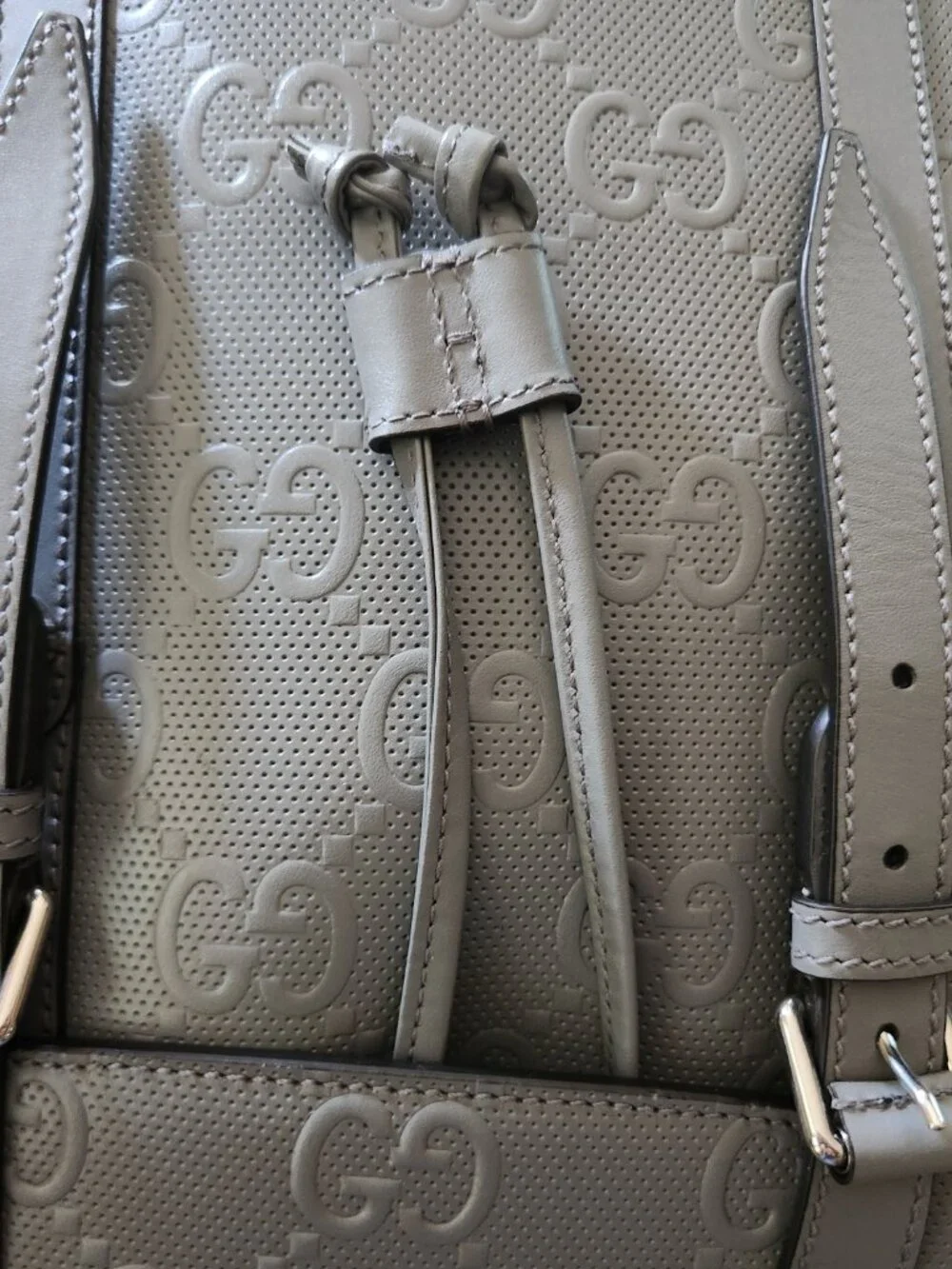 Gucci cotton buckled